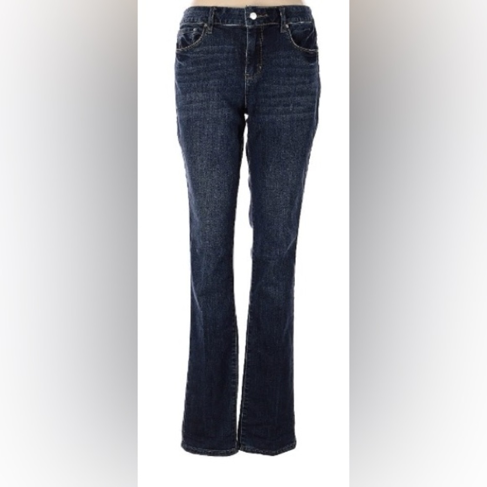 DKNY Women’s Stretch Comfortable Boot Cut Denim Jeans EUC Size 4-28” inseam